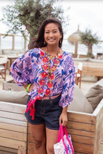 Afbeelding in Gallery-weergave laden, Place du Soleil Blouse Floral Embroidery Lila