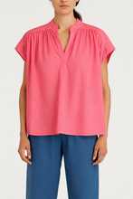 Load image into Gallery viewer, Blouse Top Cecilia Red