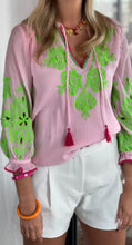 Afbeelding in Gallery-weergave laden, Place du Soleil Rosa Green Blouse