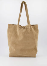 Afbeelding in Gallery-weergave laden, Lederen Shopper Tas Mia Suède Zand