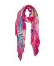 Load image into Gallery viewer, Roze Sjaal in de warme kleur fuchsia van Moment Amsterdam met schelpen afbeeldingen in prachtige kleuren. Deze sjaal is in verschillende kleuren verkrijgbaar: Bright Pink, Yellow. De afmeting van deze sjaal is 180cm x 100cm. Met deze sjaal maak jij jouw outfit helemaal compleet.