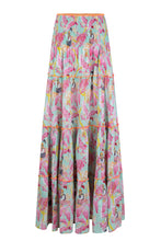 Afbeelding in Gallery-weergave laden, Maxi Rok van Place du Soleil, Long Monkey Skirt is een prachtige wijde zomerrok met print in de kleurencombinatie turquoise en roze. De rok heeft stroken en smokwerk elastiek in de taille. Deze rok is ook eventueel als jurk te dragen. Wat een plaatje, deze maxi rok!