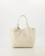 Afbeelding in Gallery-weergave laden, Tas Baby Lou is een praktische en elegante handtas met een afneembaar en verstelbaar hengsel, waardoor deze tas zowel als handtas als crossbody gedragen kan worden.
Deze tas is vervaardigd van hoogwaardig leer en is ideaal voor dagelijks gebruik.