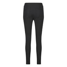 Load image into Gallery viewer, Jane Lushka Broek van Travelkwaliteit, Zwarte Pants Tanja U2231128 is een mooie aansluitende lange broek met striksluiting aan de voorkant en twee zakken op de achterkant. Broek Tanja heeft steekzakken welke gesloten kunnen worden met een rits. Deze broeken lijken qua model op de Pants Annabel.