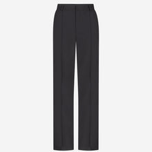 Load image into Gallery viewer, Jane Lushka Broek van Travelkwaliteit, Pants Tamar U223114 is een nette lange broek met rechte pijpen. Broek heeft een knoop en rits om te sluiten, heeft lussen voor een ceintuur en paspel zakken op de achterkant.