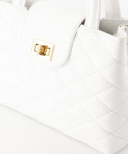 Afbeelding in Gallery-weergave laden, Witte Lederen Handtas met een lang verstelbaar hengsel, tas is te sluiten met een draaisluiting. Tas Veronique is vervaardigd van Italiaans leer en bestaat uit een hoofdvak met een middenvak met rits. Tas Veronique is verkrijgbaar in verschillende kleuren: Ecru, Wit.