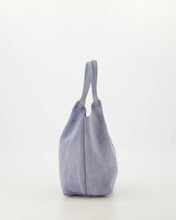 Afbeelding in Gallery-weergave laden, Tas Baby Lou is een praktische en elegante handtas met magneetsluiting. Tas heeft een afneembaar en verstelbaar hengsel, waardoor deze tas zowel als handtas als crossbody gedragen kan worden. Deze tas is vervaardigd van hoogwaardig leer en is ideaal voor dagelijks gebruik.