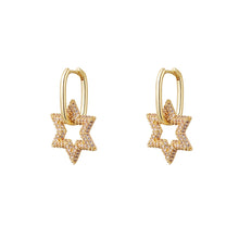 Afbeelding in Gallery-weergave laden, Oorbellen Shiny Star Zirkonia zijn verkrijgbaar in goud- en zilverkleurig, Goud/Fuchsia, Goud/Groen.