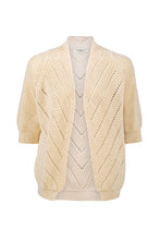 Afbeelding in Gallery-weergave laden, Dame Blanche Vest, Cardigan Cagno Suga Sand is een mooie knitwear cardigan. Deze cardigan is verkrijgbaar in de kleuren : Pool (Groen), Zand.