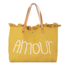 Afbeelding in Gallery-weergave laden, Gele Shopper Tas ‘Amour’ met subtiele franjes en leren handvatten, handige tas voor dagelijks gebruik.