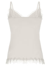 Load image into Gallery viewer, Beige Top Billie Strap van Rosemunde is een strap top met kant en spaghettibandjes. De top is als een mooie basis te dragen en te combineren met een Rosemunde Pullover of te combineren met een colbert van Jane Lushka.