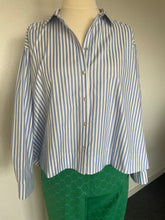 Load image into Gallery viewer, Dame Blanche Blouse Food A91 Tropez Lightblue