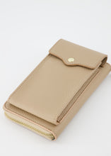 Afbeelding in Gallery-weergave laden, Taupe Lederen telefoontasje van leer met rits. Het telefoontasje heeft ook nog een voor vak die sluit doormiddel van een magneet. Lederen Telefoontas is verkrijgbaar in verschillende kleuren: Taupe, Ecru.