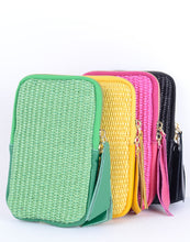 Afbeelding in Gallery-weergave laden, Schoudertasje is te sluiten met een rits. Het tasje heeft een vak en een afneembare en verstelbare schouderband. Schoudertasje is verkrijgbaar in verschillende kleuren: Geel, Blauw.