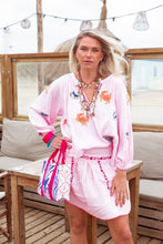 Load image into Gallery viewer, Place du Soleil Top Rosa Crab Embroidery
