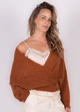 Afbeelding in Gallery-weergave laden, Cardigan Overslag Narvik Cinnamon
