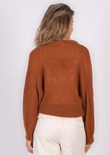Afbeelding in Gallery-weergave laden, Cardigan Overslag Narvik Cinnamon
