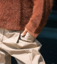 Load image into Gallery viewer, Sweater Mary Brown
