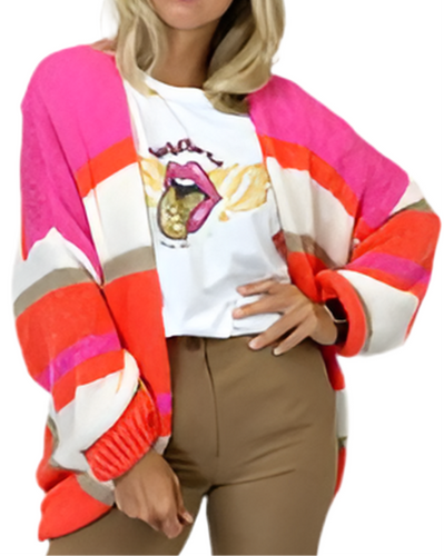 Roze Vest Jool is een grof gebreid vest met strepen in de fluo kleuren oranje en fuchsia, ecru en goudkleurige lurex draad. Vest is verkrijgbaar in één maat, geschikt voor S/M/L.