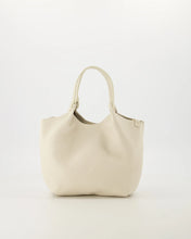 Afbeelding in Gallery-weergave laden, Tas Baby Lou is een praktische en elegante handtas met een afneembaar en verstelbaar hengsel, waardoor deze tas zowel als handtas als crossbody gedragen kan worden.
