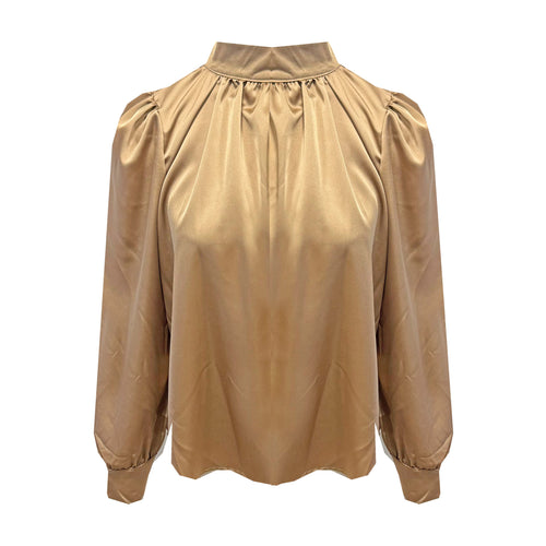 Camel Glanzende Satijnen Blouse met Pofschouders en Hoge Kraag.
Elegante blouse van glanzende satijnstof met vrouwelijke pofschouders, een chique hoge kraag en twee knoopjes in de nek. De soepelvallende stof geeft een luxe uitstraling en voelt zacht aan op de huid. Perfect te combineren met een rok of pantalon voor een stijlvolle kantoorlook of een feestelijke outfit.