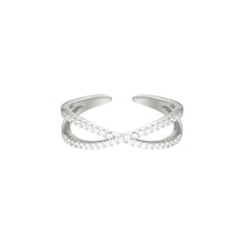 Load image into Gallery viewer, Zilveren Ring X is een elegante ring, one size, past iedereen. Ring X is verkrijgbaar in goud- en zilverkleurig stainless steel.Ring X is een elegante ring, one size, past iedereen. Ring X is verkrijgbaar in goud- en zilverkleurig stainless steel.
