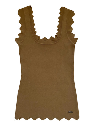 Camel Top van Ambika met schulpstructuur 
