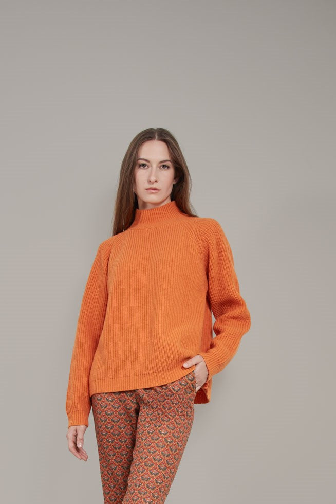 Oranje Trui, Corel Turtle Pullover Kayla is verkrijgbaar in verschillende kleuren: Light Olive (Groen), Harvest Pumpkin (Oranje).