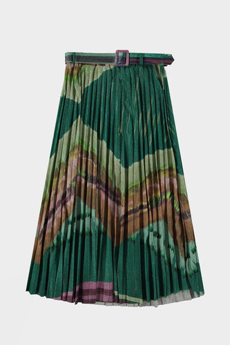 Rok met plooi Lurex Groen is een soepel vallende wijde rok met een mooi patroon in multicolor. Combineer deze mooie rok met een groene effen kleur top. Deze rok is verkrijgbaar in verschillende kleuren: Paars, Groen, Beige.  Rok is one size, draagbaar tot maat 40