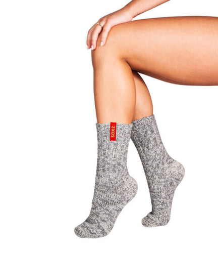 SOXS Dames Medium Limited Editie, SOX3471 sokken hebben een rood label met glitter. Door een combinatie van traditioneel schapenwol en moderne technologie heeft SOXS een wollen sok ontwikkeld die niet kriebelt. 100% anti-prikgarantie, met deze sokken heb je geen last meer van koude voeten.