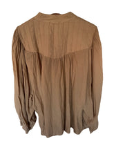 Load image into Gallery viewer, Blouse Wijd Beige
