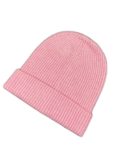 Afbeelding in Gallery-weergave laden, Roze Fijngebreide muts van kasjmier blend. Muts Beanie is verkrijgbaar in verschillende kleuren: Donkerblauw, Grijs, Ecru, Fuchsia, Roze en Fango.
